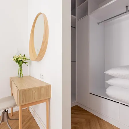Apartman Native Karlowicza 13 *