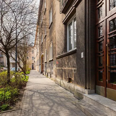 Apartman Native Karlowicza 13